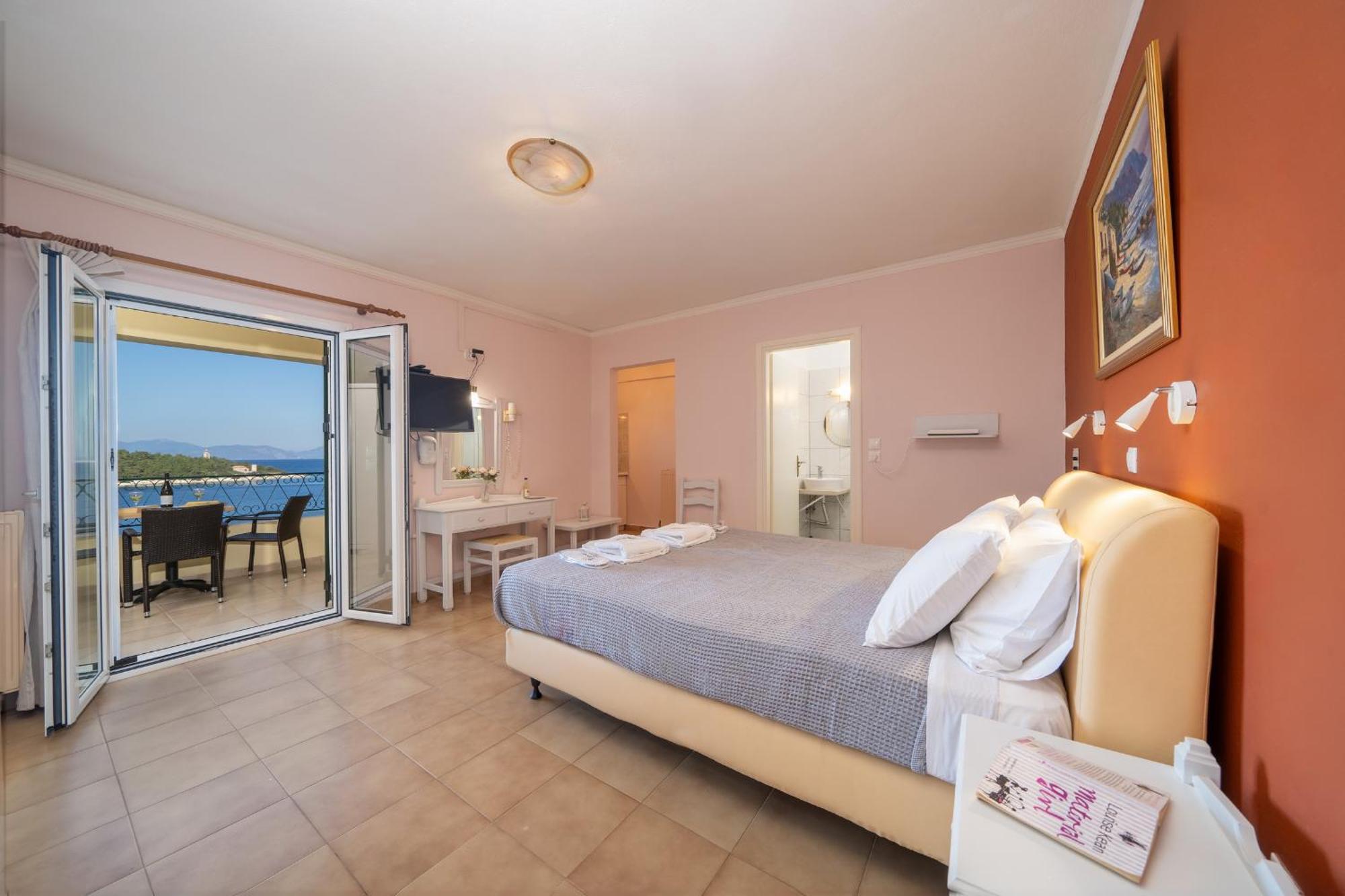 Stella Hotel Apartments Fiskárdo Eksteriør bilde