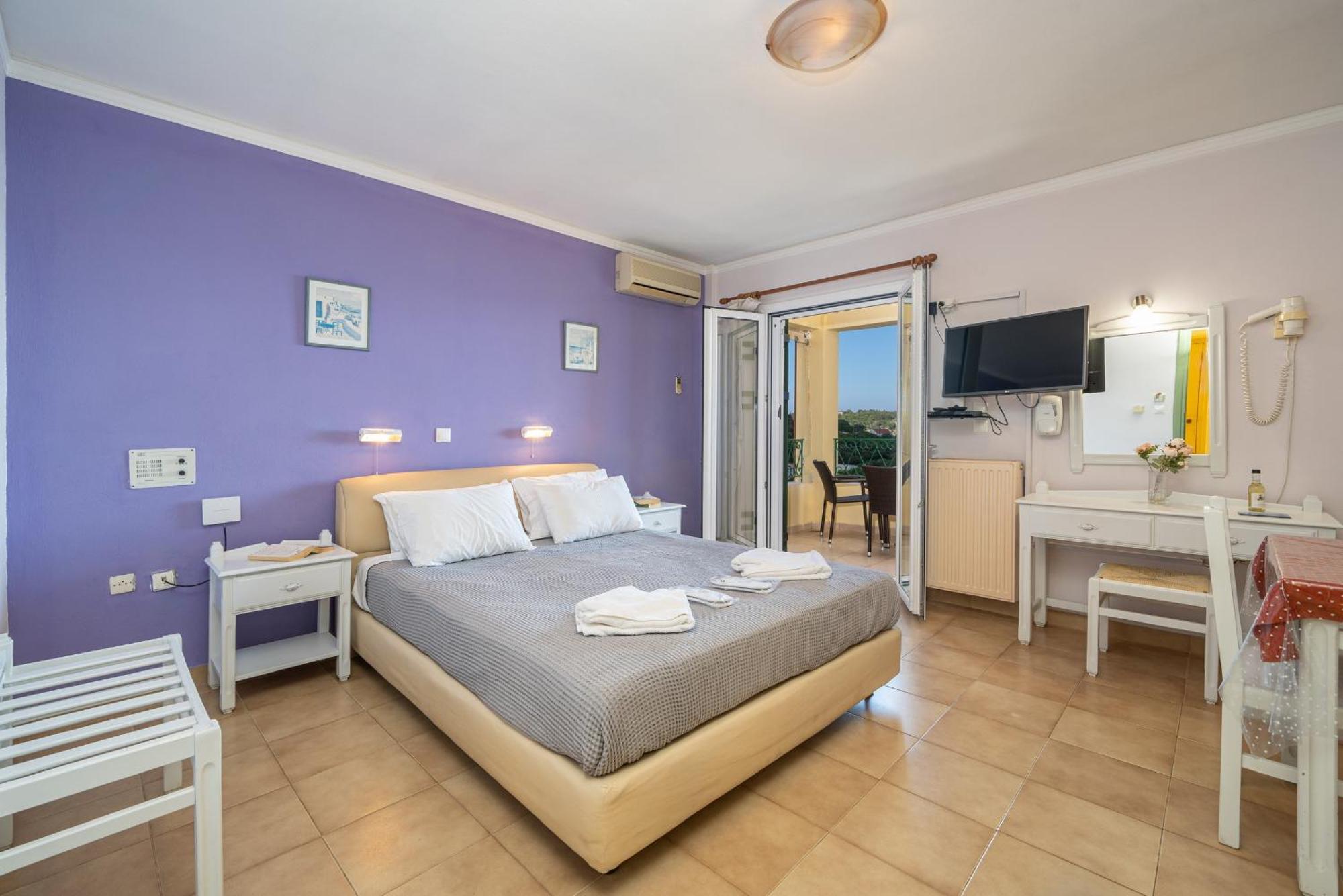 Stella Hotel Apartments Fiskárdo Eksteriør bilde